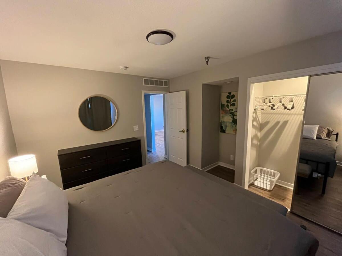 Aksarben 1 Bedroom-Close To I-80 โอมาฮา ภายนอก รูปภาพ